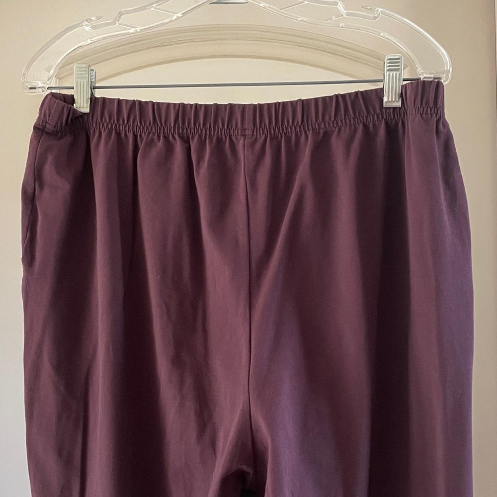 L.L. Bean brown casual pants - Picture 3 of 5